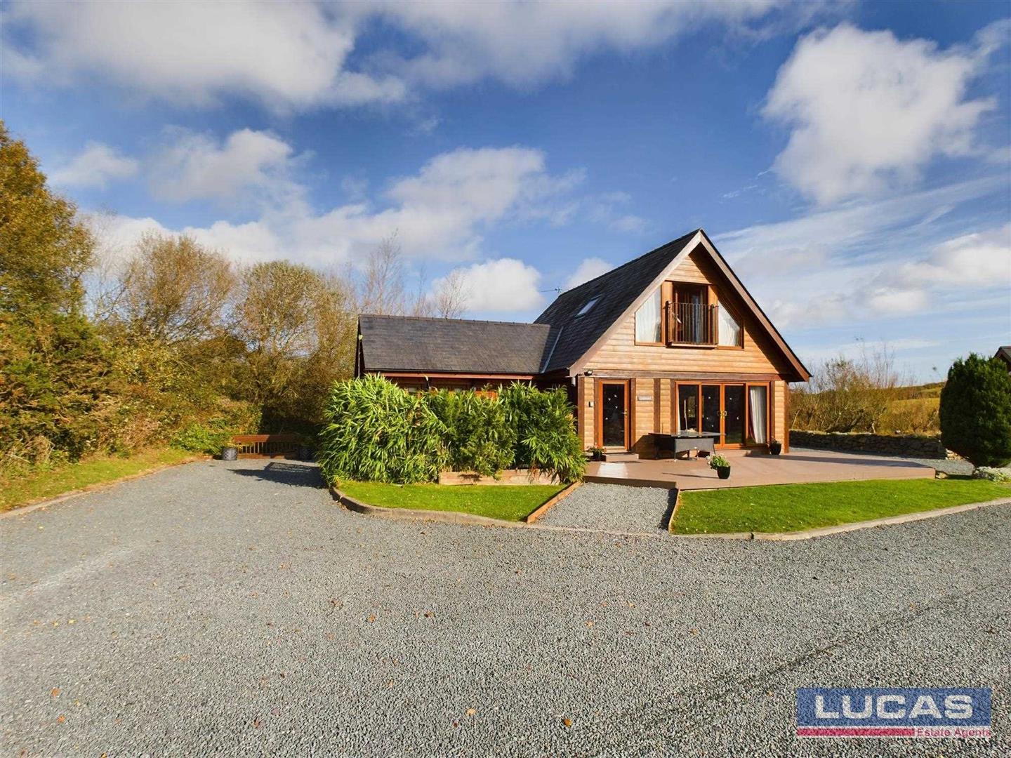 Anglesey Lakeside Lodges, Llandegfan